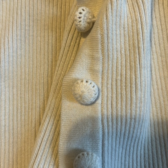 Cover - Picture 3 of 3